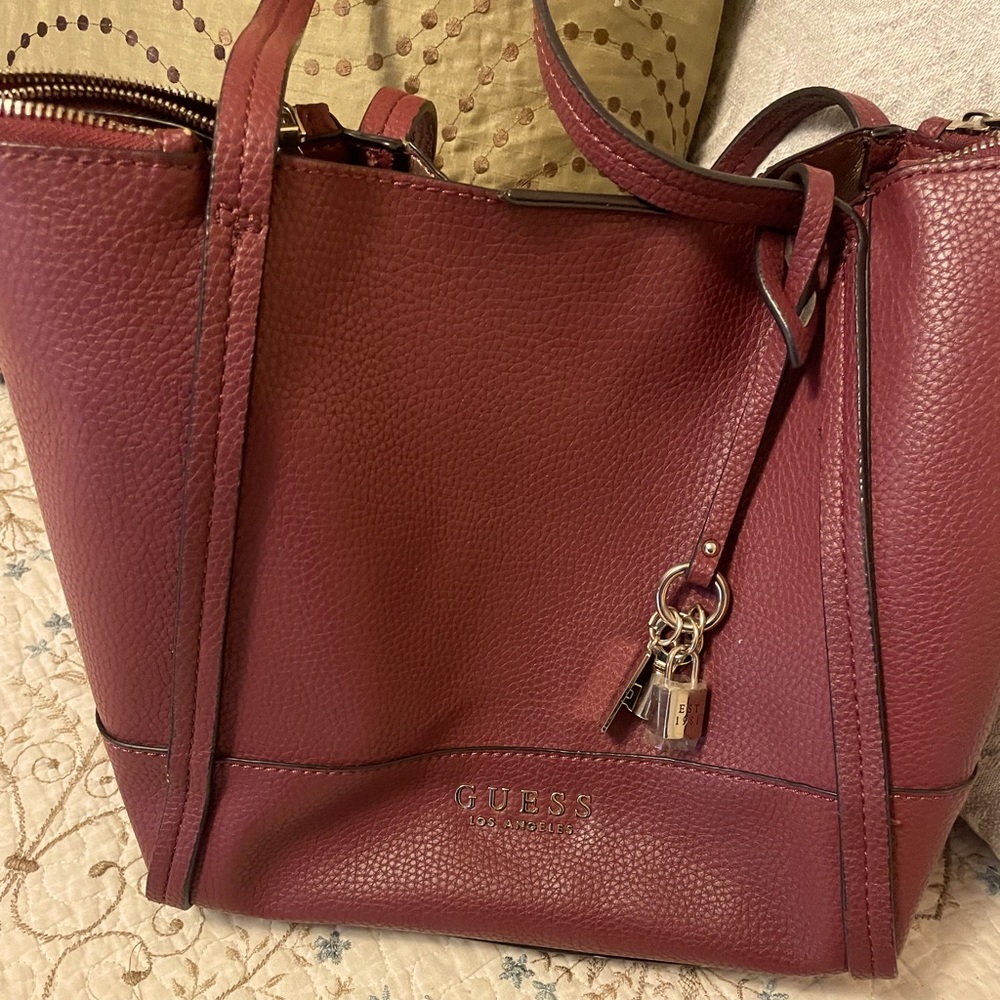 Guess Merlot 3 compartment bag